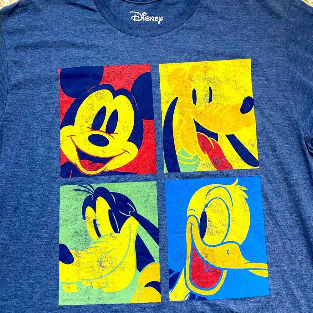 DISNEY | Unisex Mickey, Pluto, Goofy, Donald Duck T-shirt Medium - Picture 5 of 9
